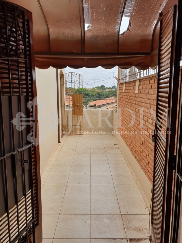 Casa à venda com 3 quartos, 186m² - Foto 12