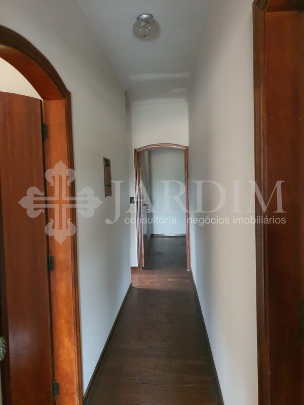 Casa à venda com 3 quartos, 186m² - Foto 18