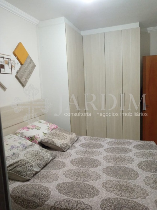 Apartamento à venda com 2 quartos, 63m² - Foto 12