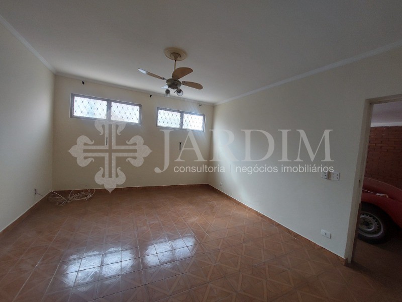 Casa à venda com 3 quartos, 117m² - Foto 2