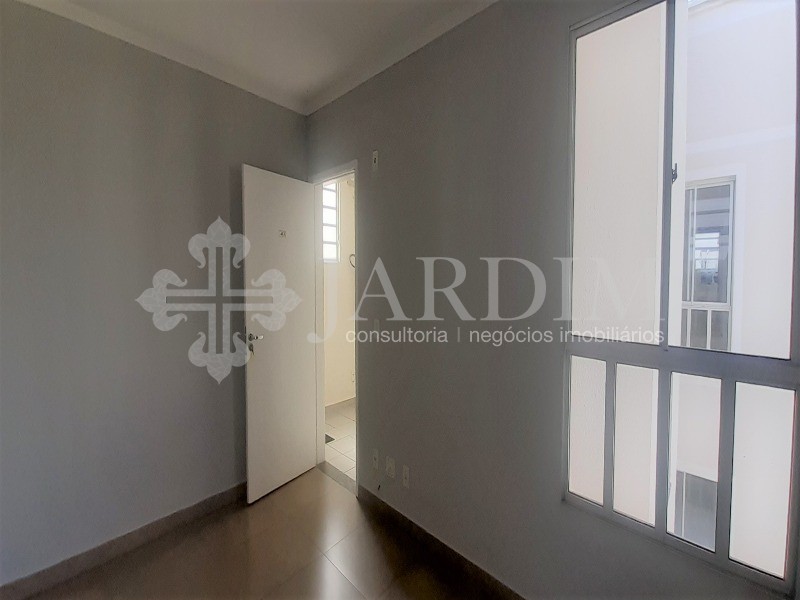 Apartamento à venda com 2 quartos, 47m² - Foto 3