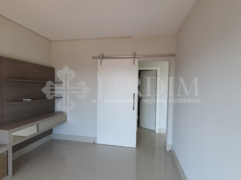 Apartamento à venda com 3 quartos, 247m² - Foto 16