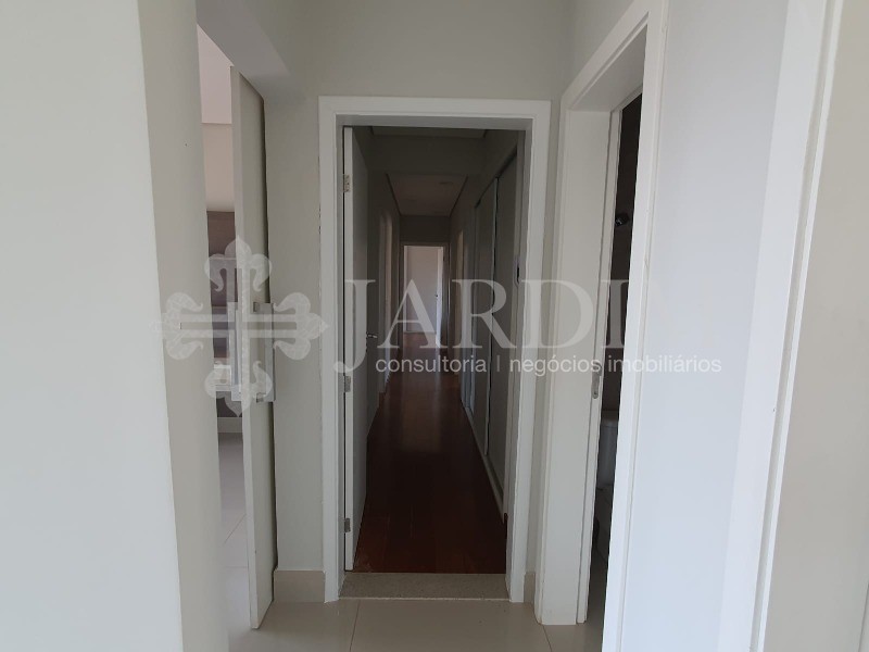 Apartamento à venda com 3 quartos, 247m² - Foto 13