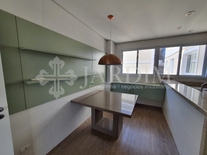 Apartamento à venda com 3 quartos, 247m² - Foto 34