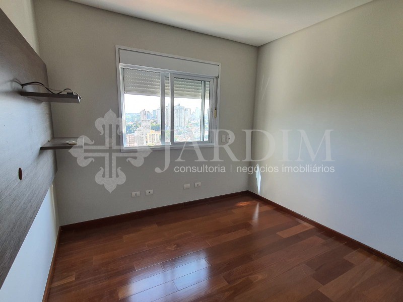 Apartamento à venda com 3 quartos, 247m² - Foto 18