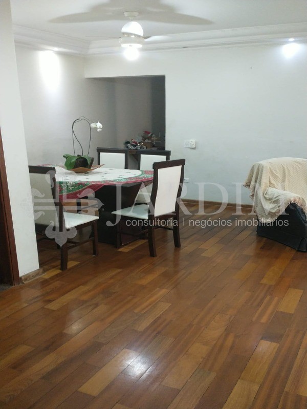 Apartamento à venda com 3 quartos, 88m² - Foto 4