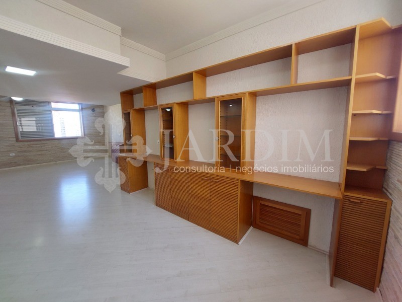 Apartamento à venda com 3 quartos, 156m² - Foto 27