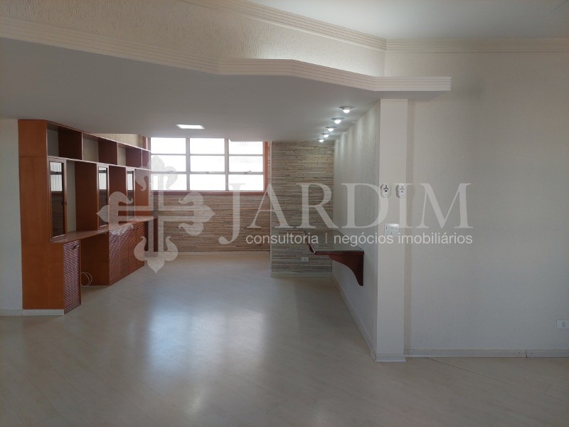 Apartamento à venda com 3 quartos, 156m² - Foto 12