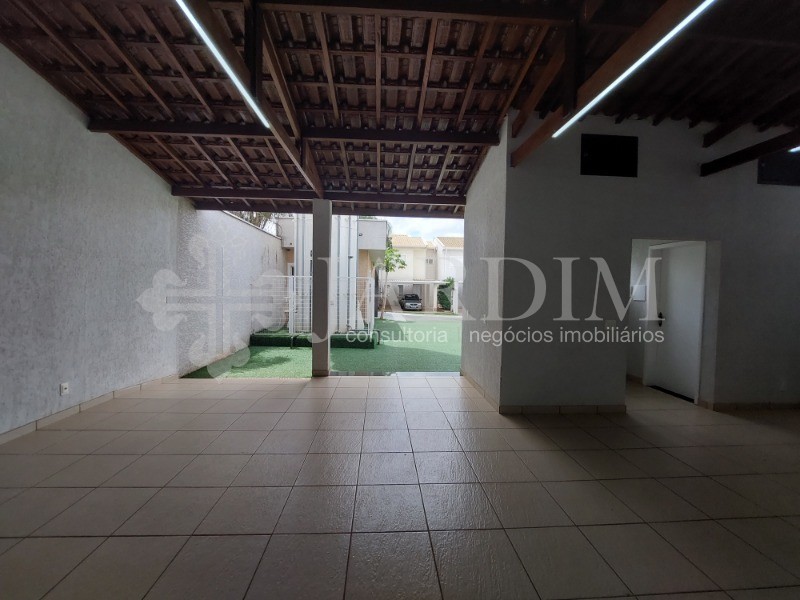 Casa de Condomínio à venda com 3 quartos, 118m² - Foto 40