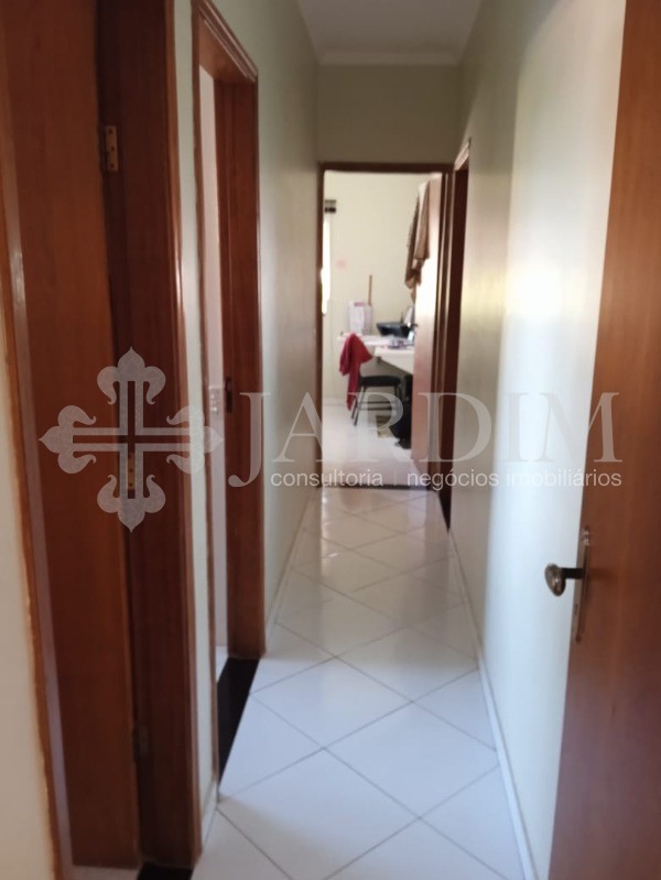 Casa à venda com 3 quartos, 260m² - Foto 42