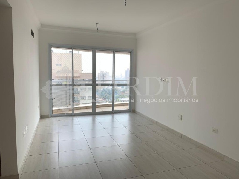 Apartamento à venda com 3 quartos, 98m² - Foto 1