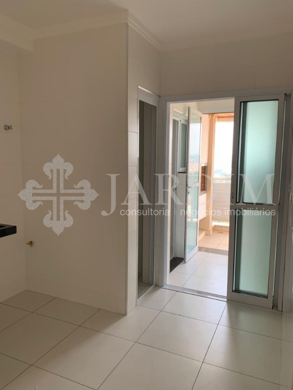 Apartamento à venda com 3 quartos, 98m² - Foto 9