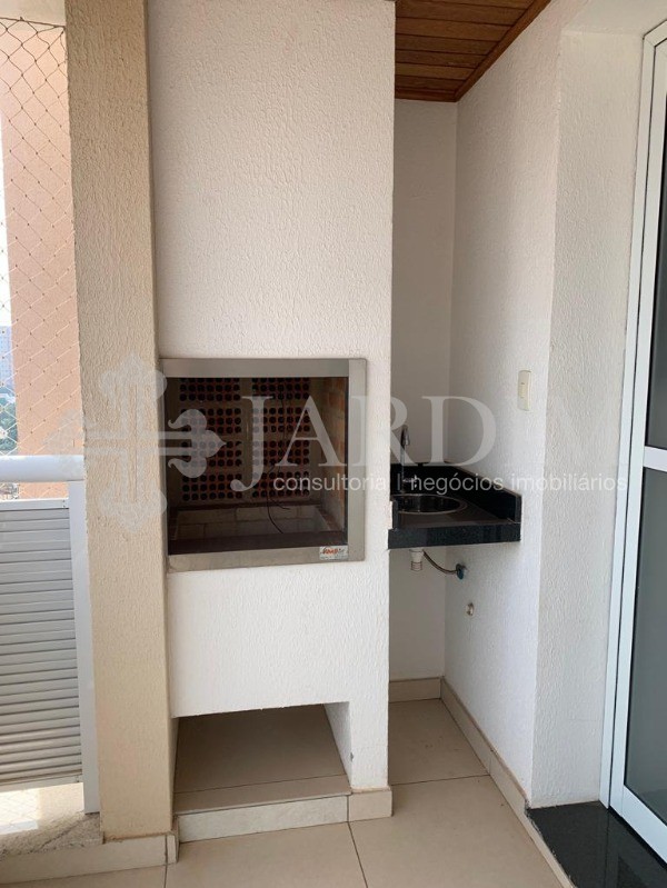 Apartamento à venda com 3 quartos, 98m² - Foto 4