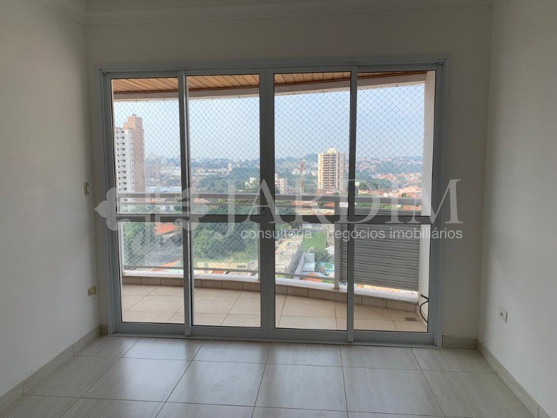 Apartamento à venda com 3 quartos, 98m² - Foto 1