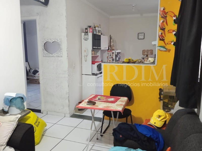 Apartamento à venda com 2 quartos, 46m² - Foto 7