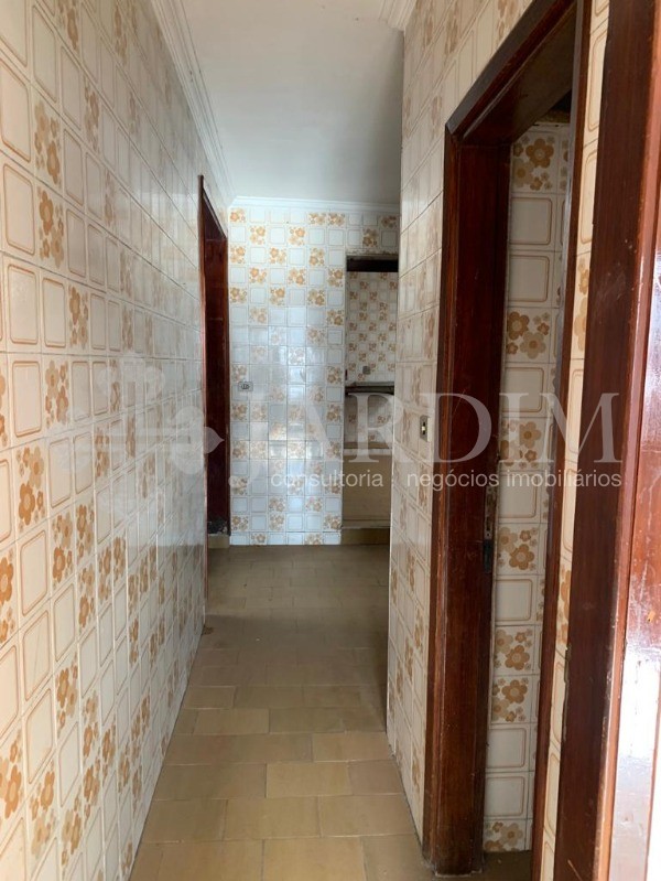 Casa à venda com 2 quartos, 130m² - Foto 5