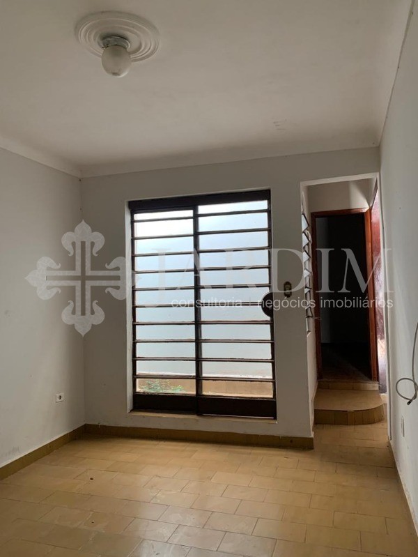 Casa à venda com 2 quartos, 130m² - Foto 13