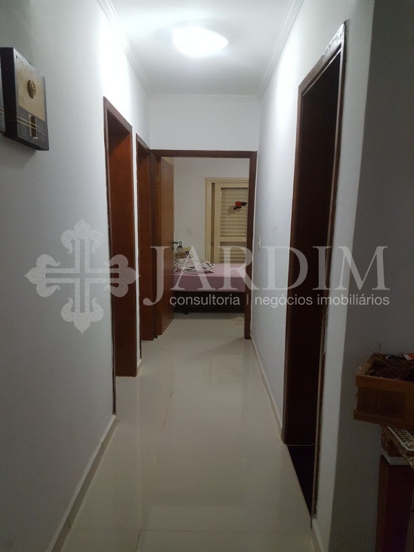 Apartamento à venda com 3 quartos, 95m² - Foto 9