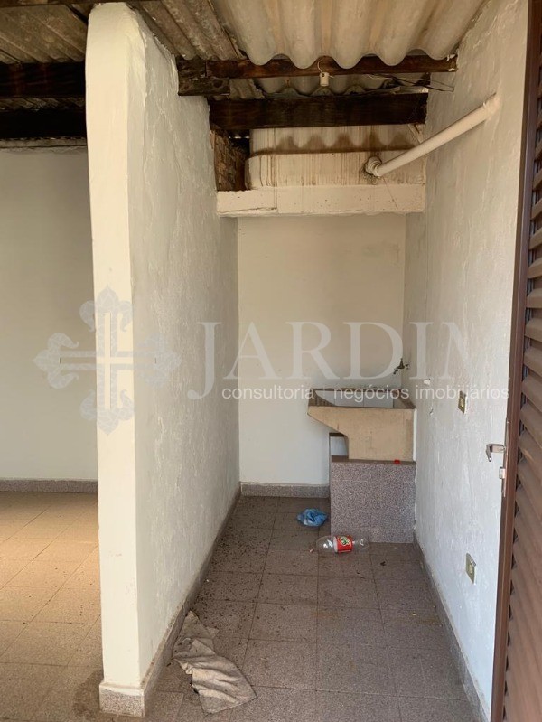 Casa à venda com 2 quartos, 130m² - Foto 24