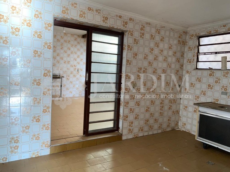 Casa à venda com 2 quartos, 130m² - Foto 19