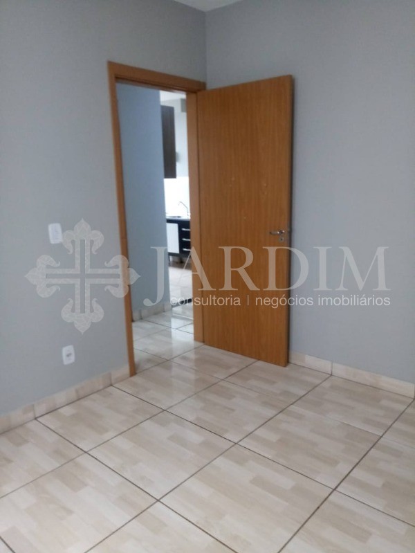 Apartamento à venda com 2 quartos, 46m² - Foto 4