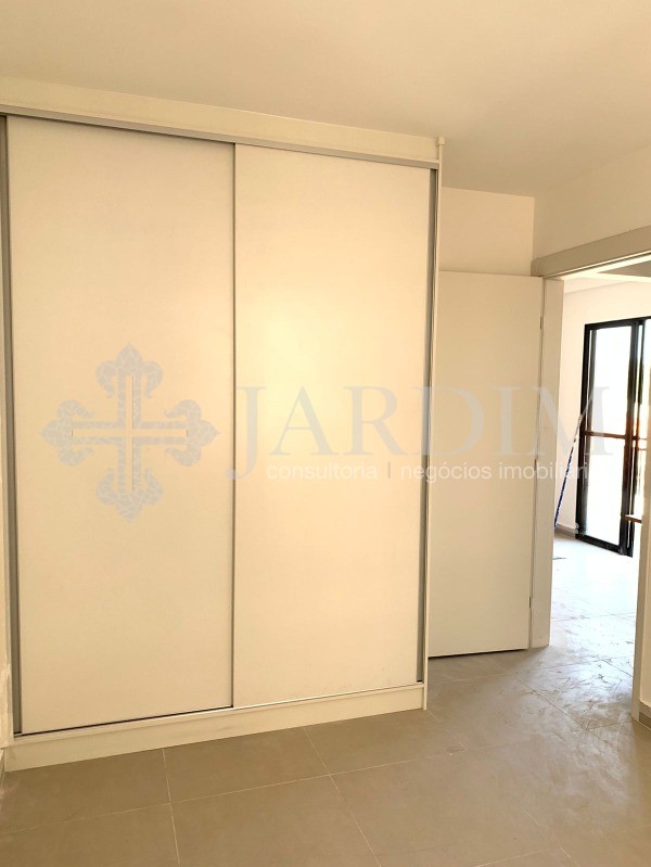 Apartamento à venda com 2 quartos, 52m² - Foto 13