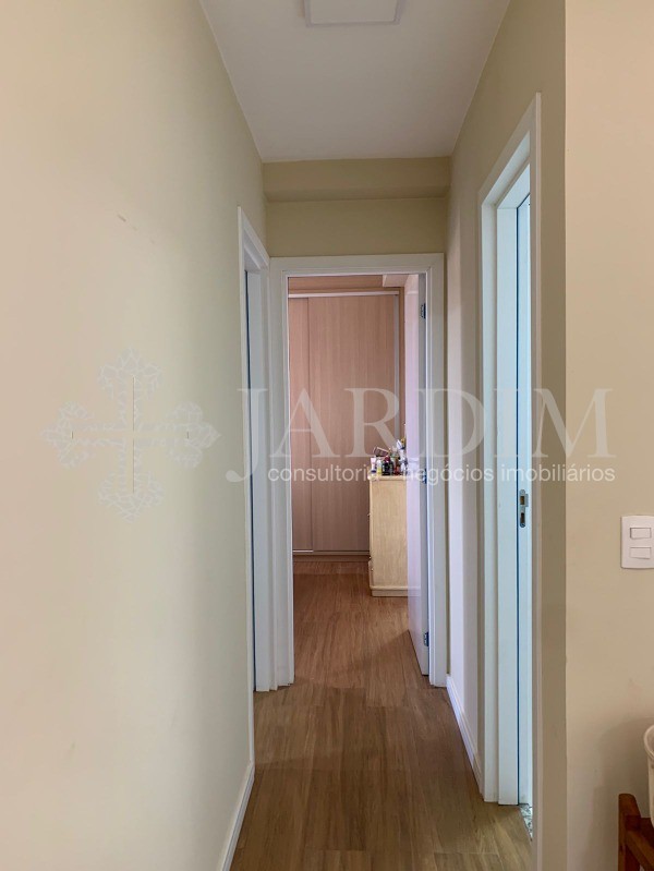 Apartamento à venda com 2 quartos, 65m² - Foto 11