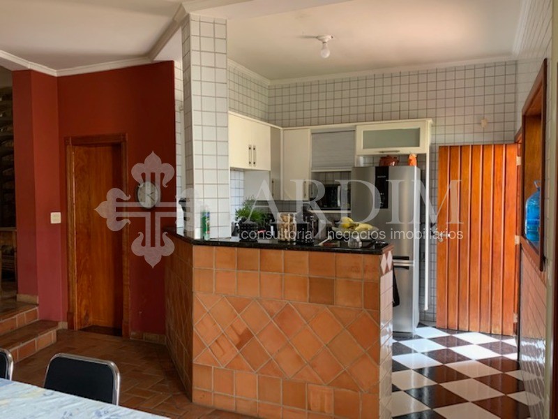 Sobrado à venda com 3 quartos, 423m² - Foto 16