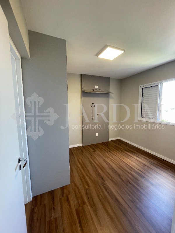 Apartamento à venda com 2 quartos, 65m² - Foto 15