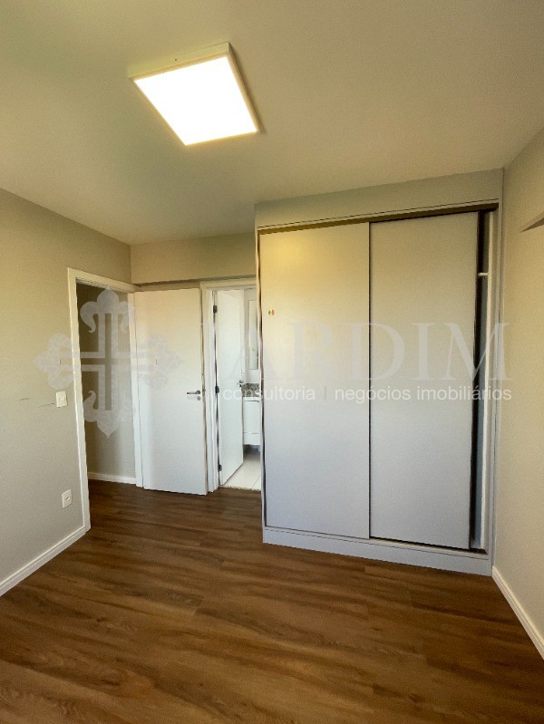 Apartamento à venda com 2 quartos, 65m² - Foto 20