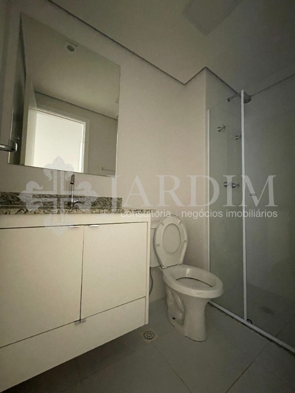 Apartamento à venda com 2 quartos, 65m² - Foto 9