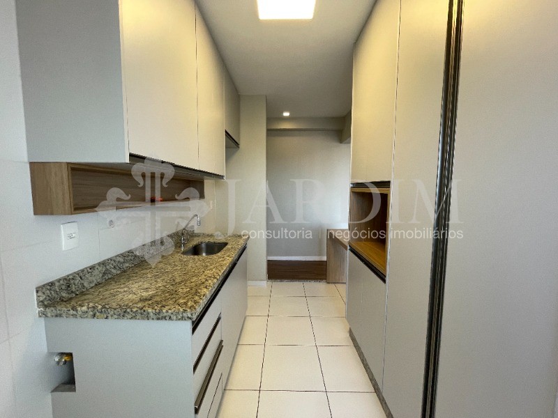 Apartamento à venda com 2 quartos, 65m² - Foto 34