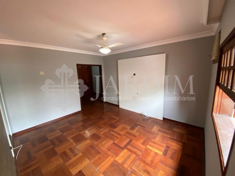 Sobrado para alugar com 3 quartos, 620m² - Foto 29