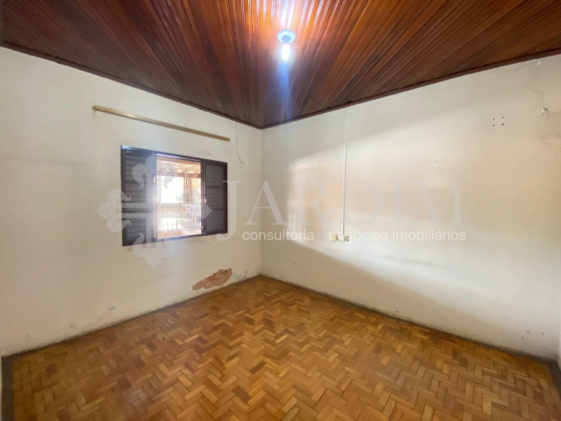 Casa à venda com 2 quartos, 310m² - Foto 17