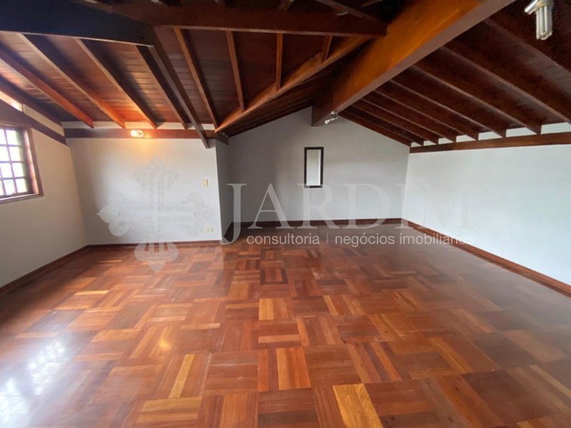 Sobrado para alugar com 3 quartos, 620m² - Foto 35