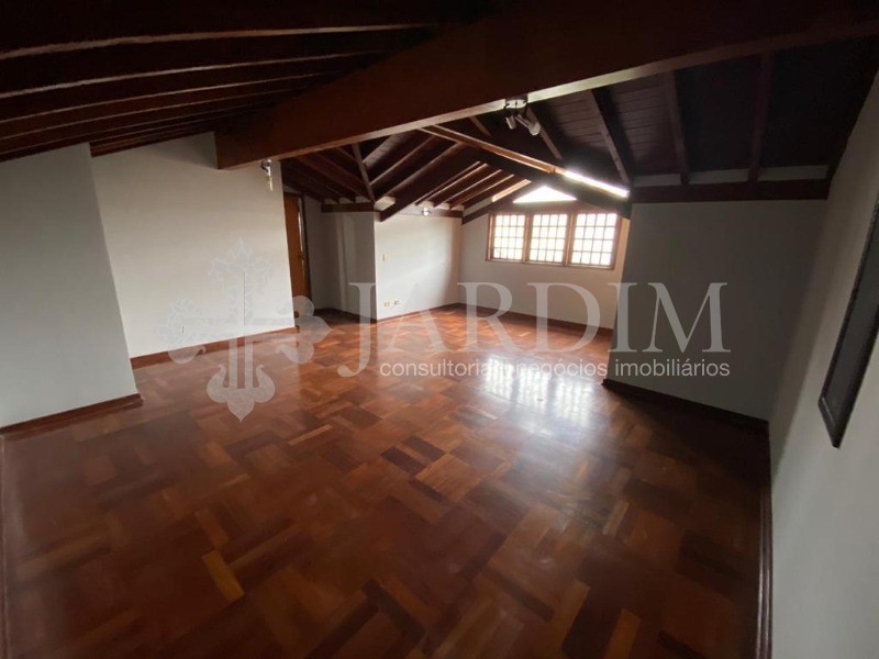 Sobrado para alugar com 3 quartos, 620m² - Foto 36