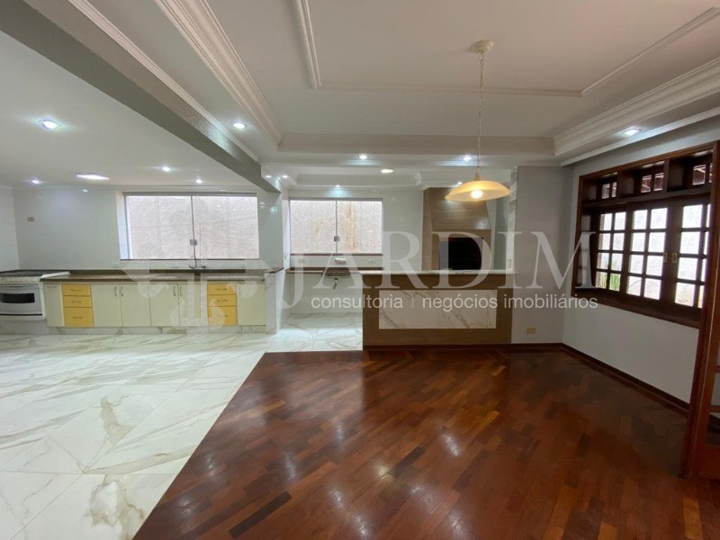 Sobrado para alugar com 3 quartos, 620m² - Foto 13