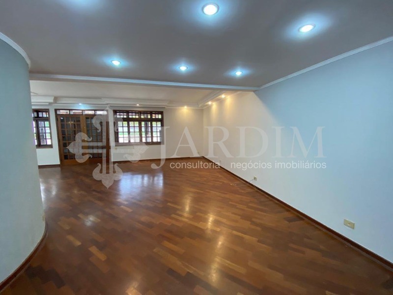 Sobrado para alugar com 3 quartos, 620m² - Foto 12