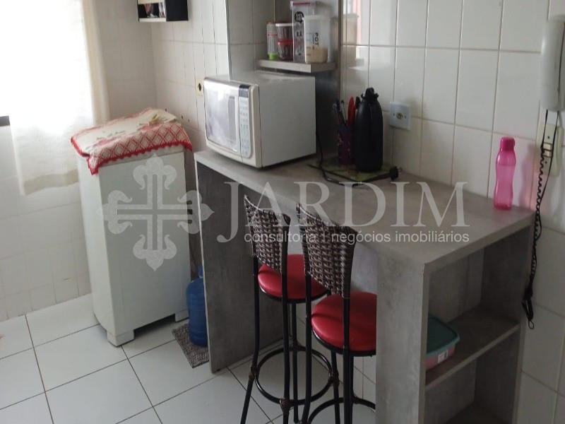 Apartamento à venda com 2 quartos, 55m² - Foto 11