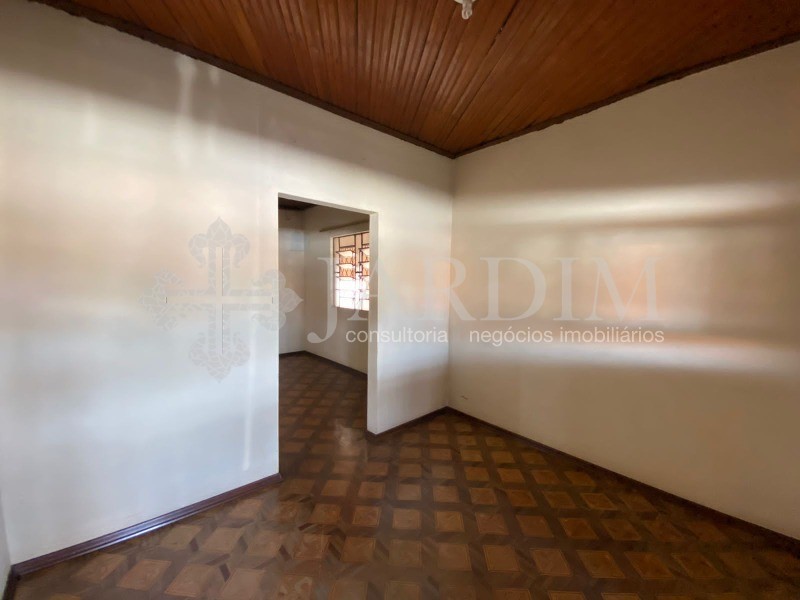 Casa à venda com 2 quartos, 310m² - Foto 16