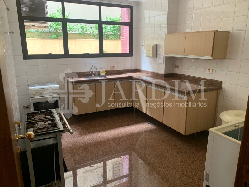 Apartamento à venda com 3 quartos, 127m² - Foto 16