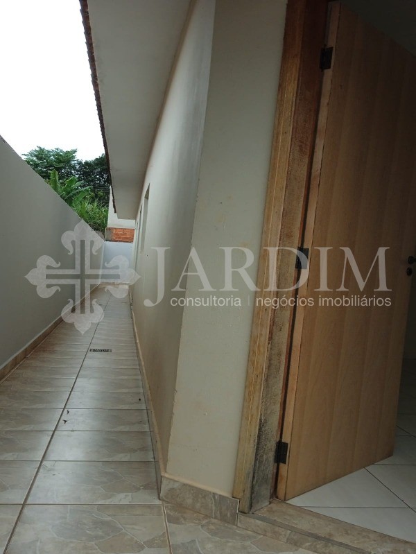 Casa à venda com 2 quartos, 125m² - Foto 23