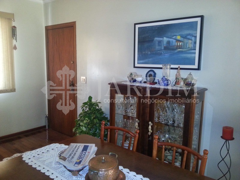 Apartamento à venda com 2 quartos, 104m² - Foto 5