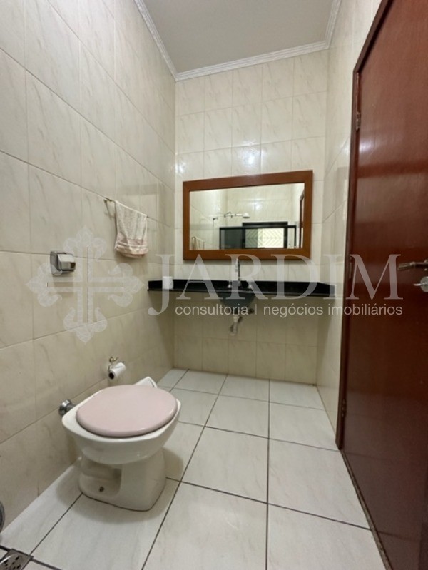 Sobrado à venda com 4 quartos, 564m² - Foto 59