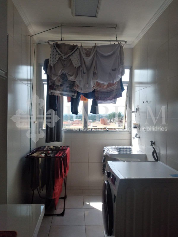 Apartamento à venda com 3 quartos, 140m² - Foto 4