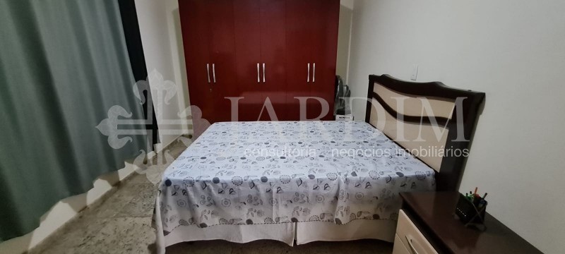 Casa à venda com 3 quartos, 300m² - Foto 14