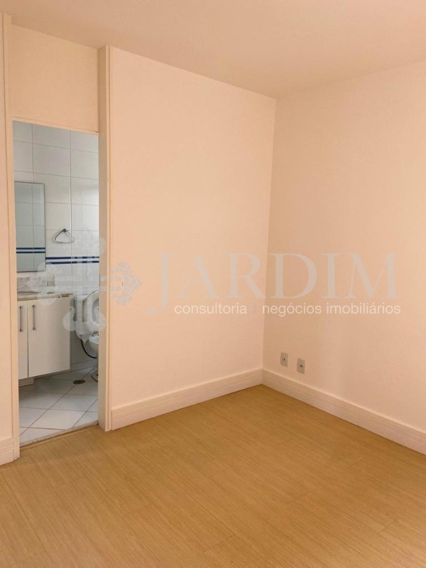 Apartamento à venda com 3 quartos, 74m² - Foto 6