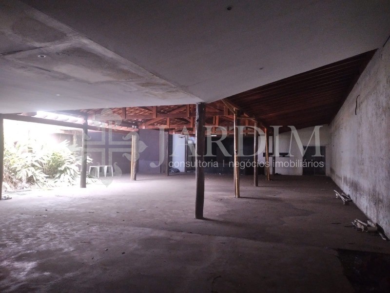 Depósito-Galpão-Armazém para alugar, 404m² - Foto 1