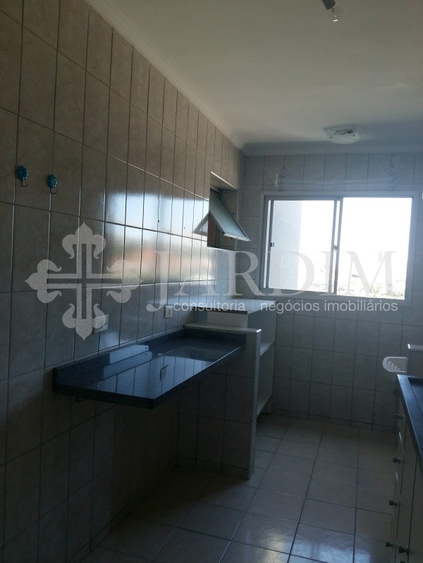 Apartamento à venda com 3 quartos, 76m² - Foto 19