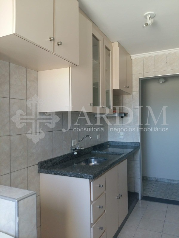 Apartamento à venda com 3 quartos, 76m² - Foto 21